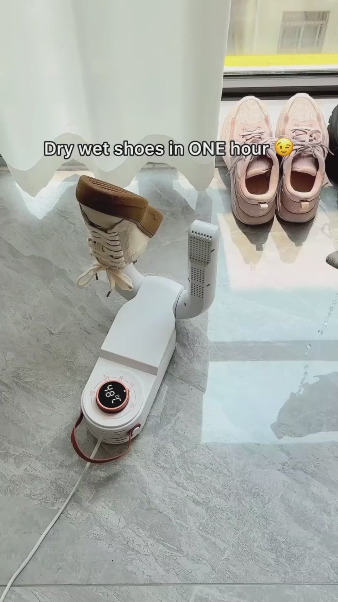 PORTABLE ELECTRIC SHOE DRYER